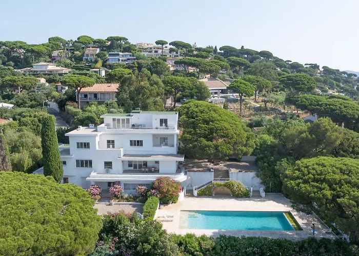 Fcd94 - Superb Vintage Design Luxury With Pool & St Maxime Sea View *